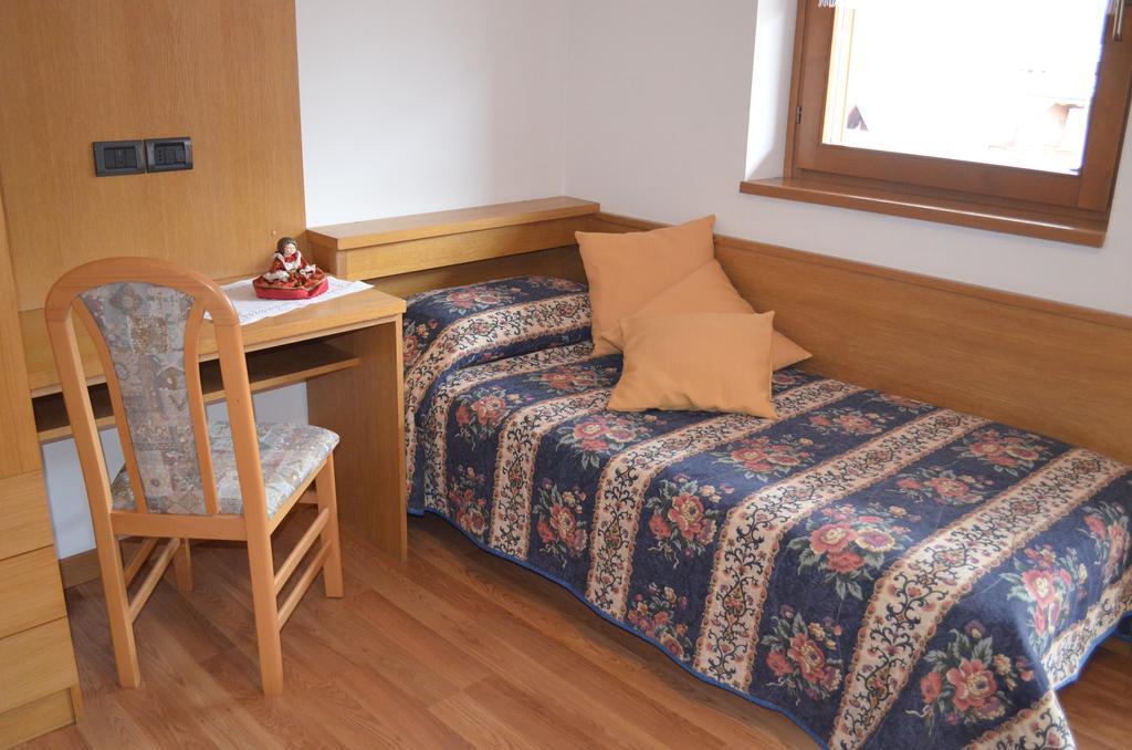 Residence Antares Andalo Δωμάτιο φωτογραφία